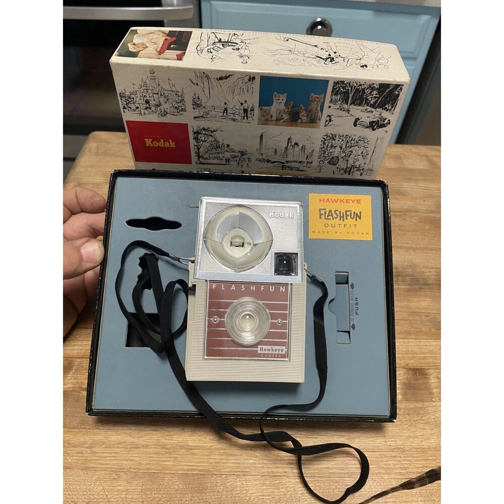 Kodak Camera Hawkeye FlashFun Outfit With Box